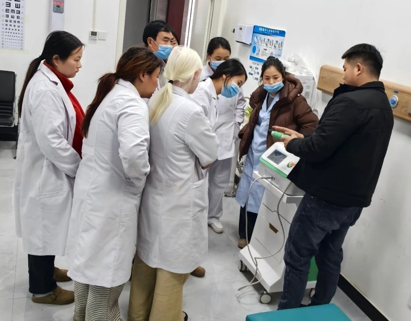 凱思特助力洛陽(yáng)醫(yī)療機(jī)構(gòu)開(kāi)展RSWT氣壓彈道式?jīng)_擊波療法